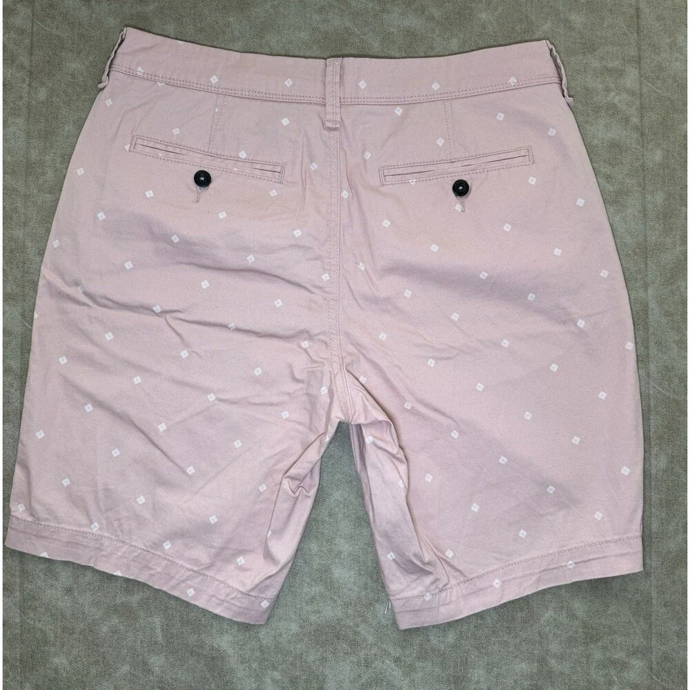 Aeropostale Pink Stretch classic flat front shorts Men’s size 30 - Picture 5 of 5